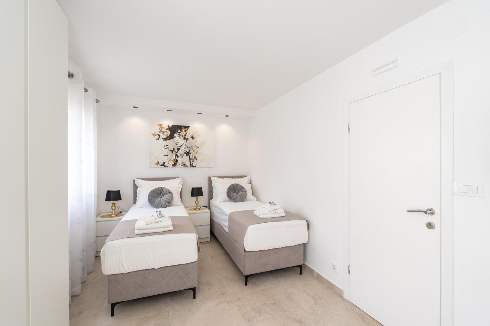 Villa Ivanka Затон Экстерьер фото